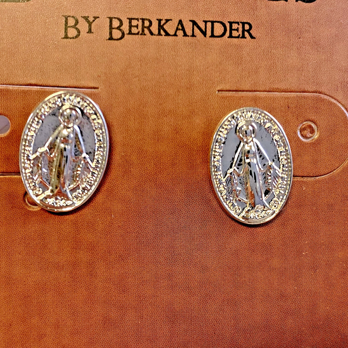 MIraculous Medal Stud Earrings, New #MD-052