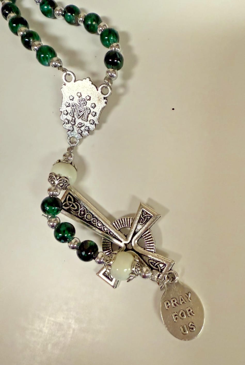 St Patrick Green Marbled Rosary, New Gftshp-64 Journeys of Faith Collectibles:Religion & Spirituality:Christianity:Rosaries