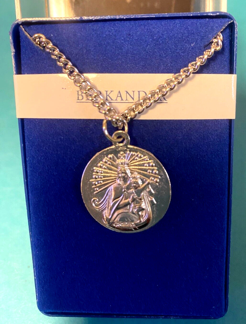 \ Sacred Heart & Our Lady of Mount Carmel Scapular Medal Necklace, New