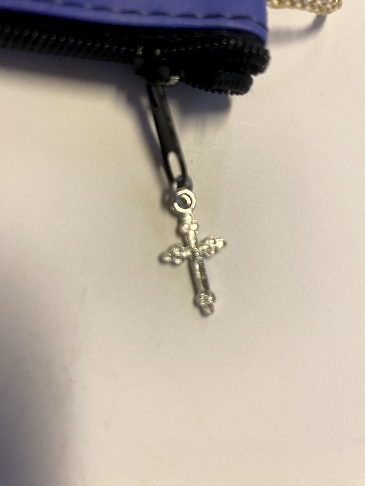 Our Lady of the Rosary Small 3.25" Zip Rosary Pouch, New - Journeys of Faith