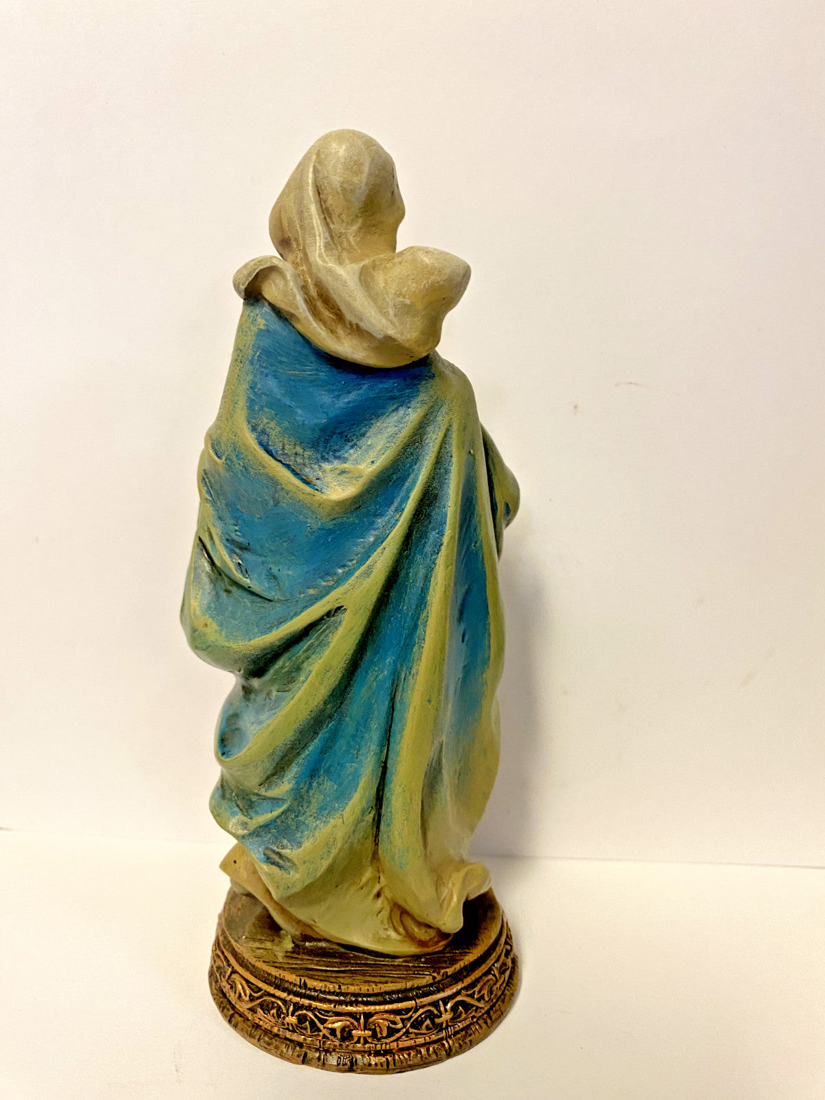 Our Lady of Grace 6" Statue, New #AB-188 **LAST ONE** - Journeys of Faith