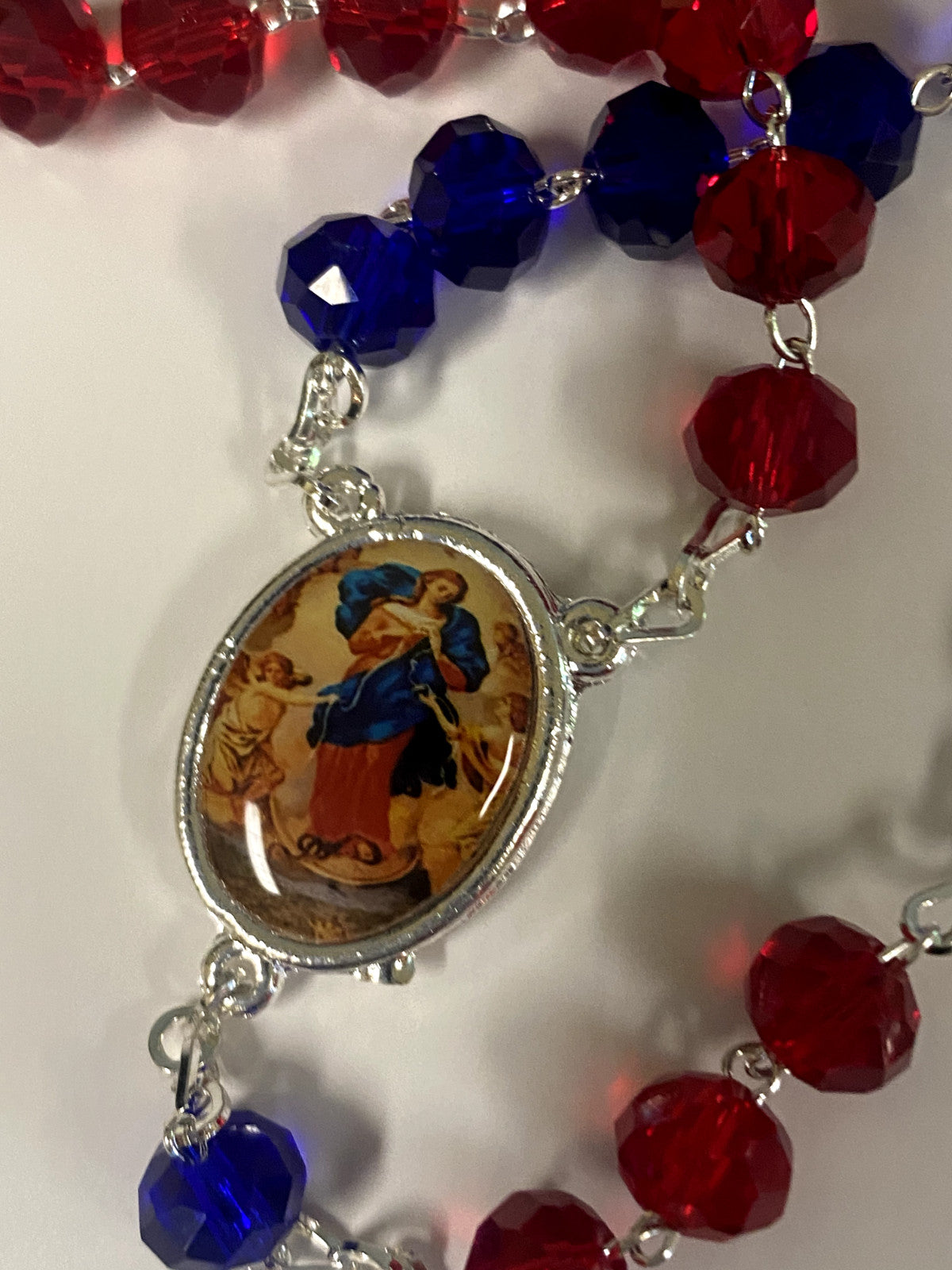 Our Lady of Untier/Undoer of Knots Handmade Rosary, New from Colombia #L060