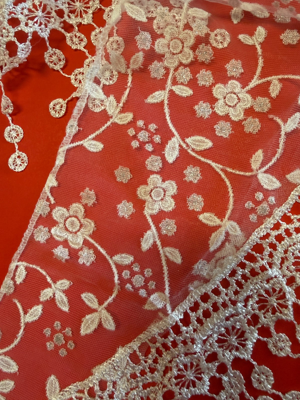 Women's White Lace with white accents, Church Veil, New #AB-455-R2