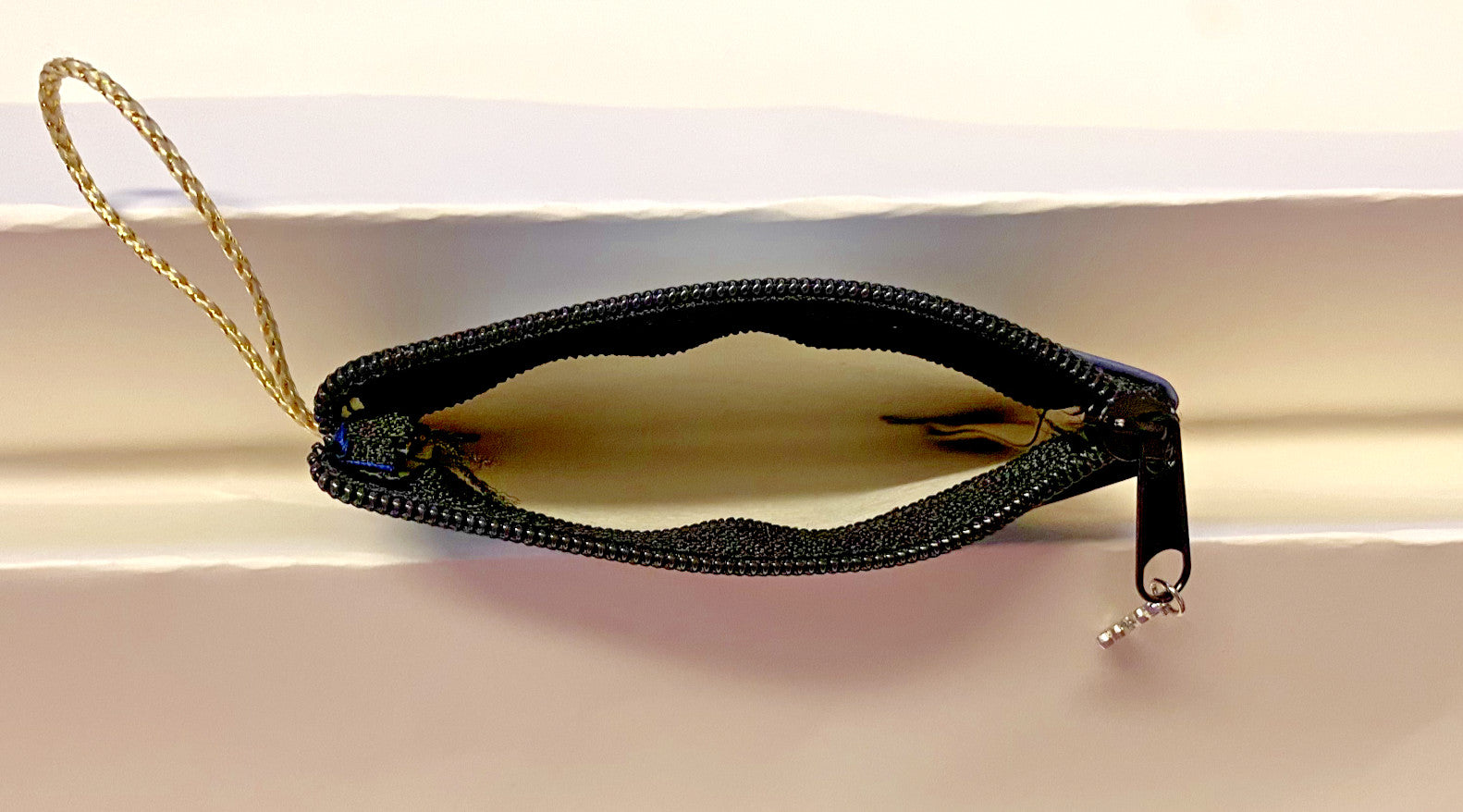 Divine Mercy Rosary Small  3.25" Zip Rosary Pouch, New #AB-027-5 - Journeys of Faith