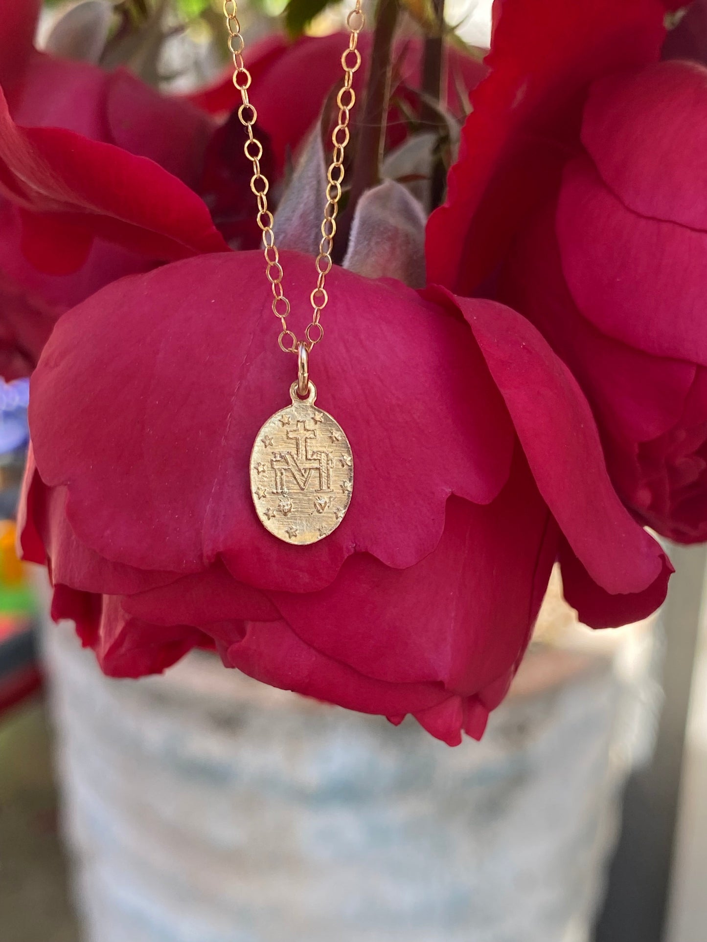 Dainty Miraculous Medal Necklace - Journeys of Faith