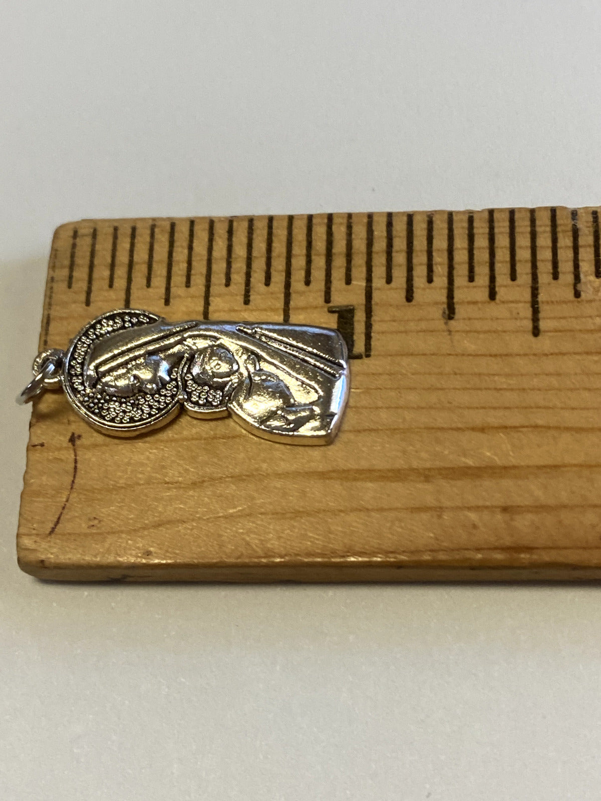 Blessed Mother with Child 1" Devotional Charm, New - Bob and Penny Lord