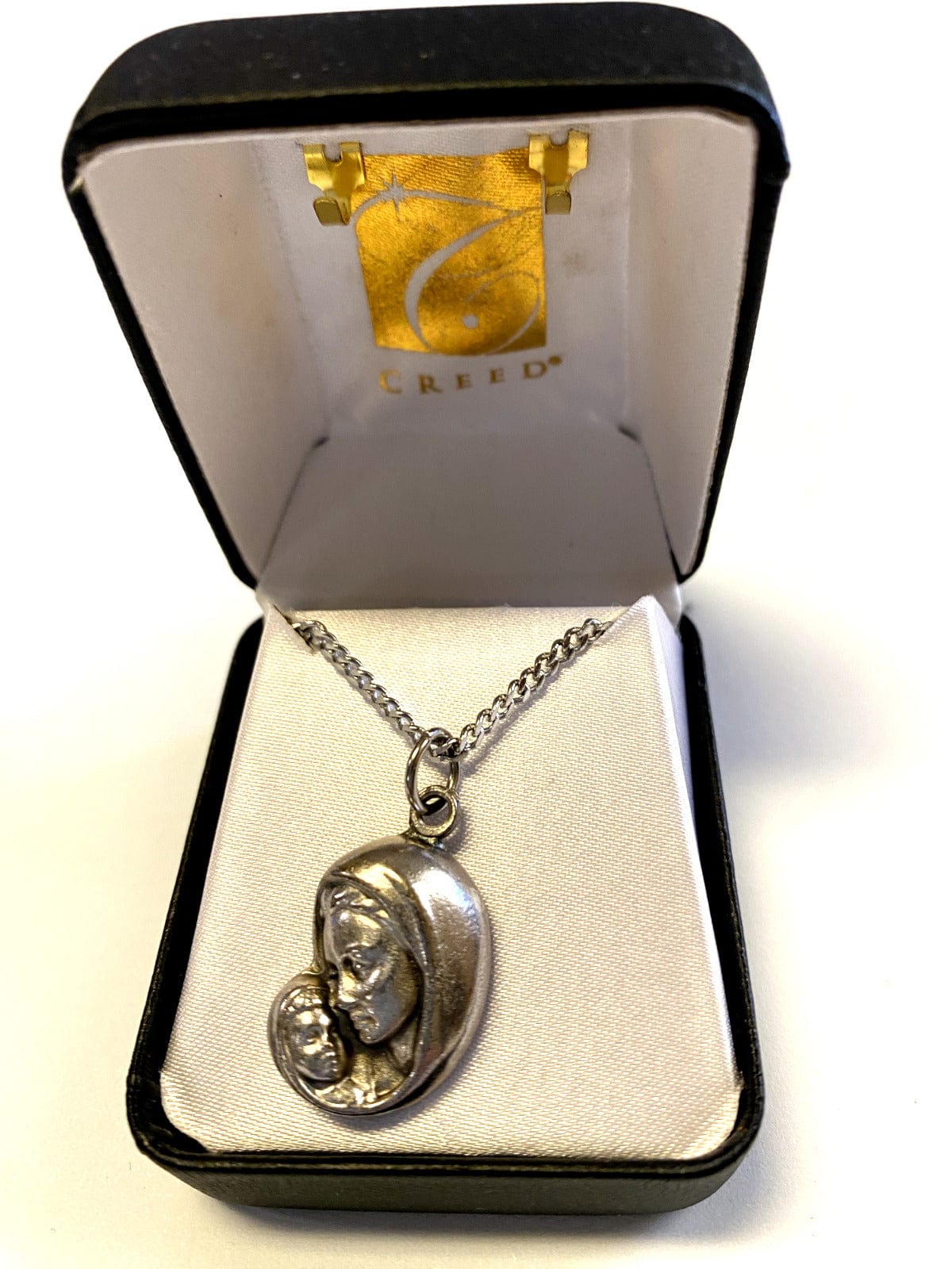 Blessed Mother with Child Pendant 20" Necklace, New - Bob and Penny Lord