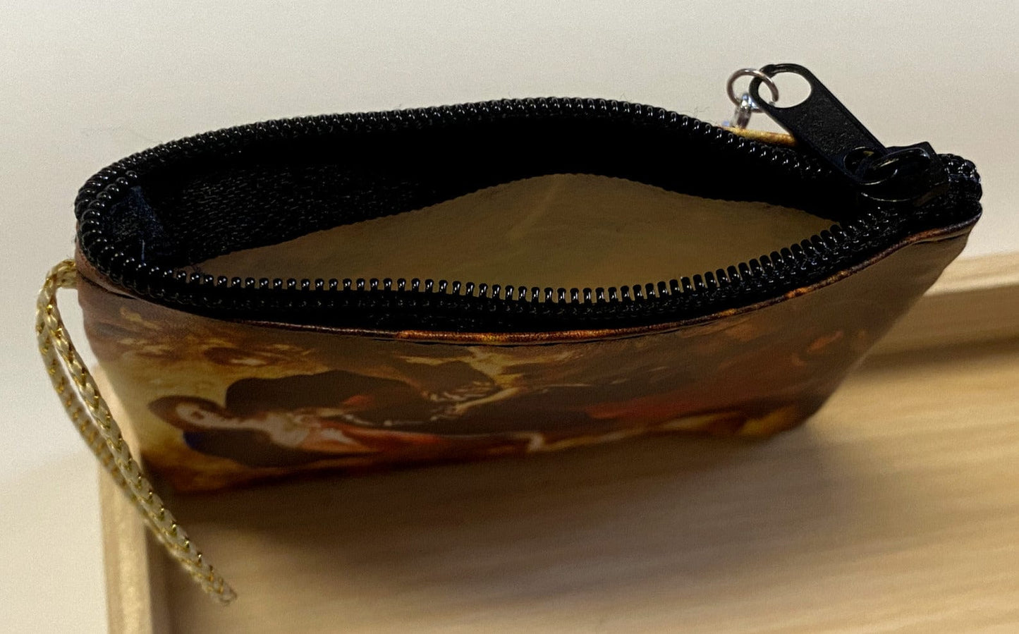 Small Our Lady Undoer of Knots rosary in a 3.25-inch pouch, ideal for women’s religious accessories and prayer tools.