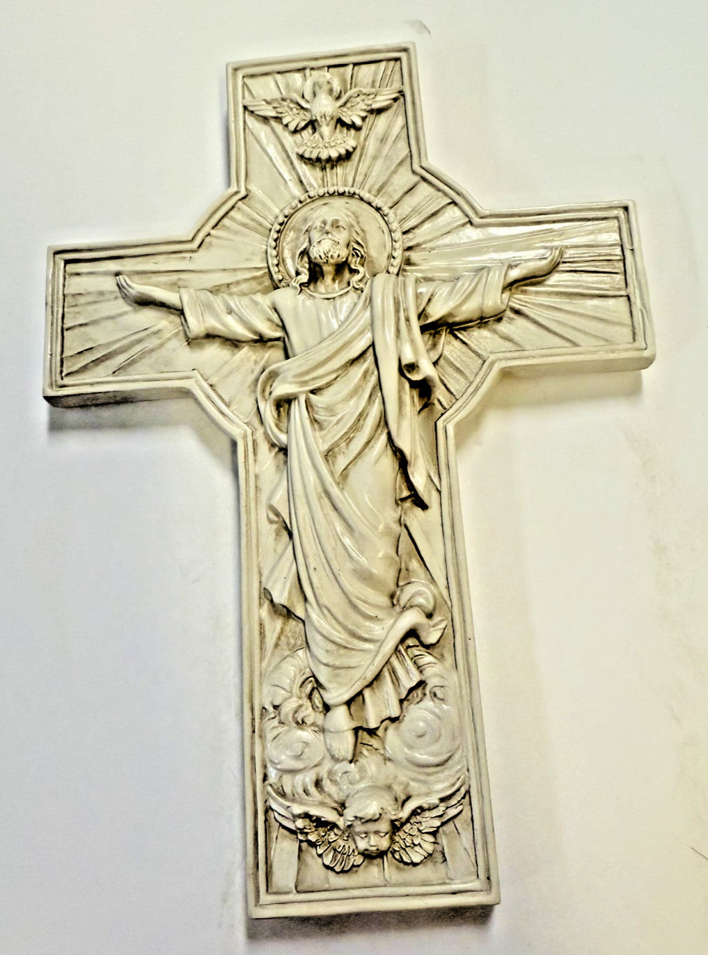 7.75-inch Risen Christ cross decorative collectible with detailed design, suitable for religious home decor.