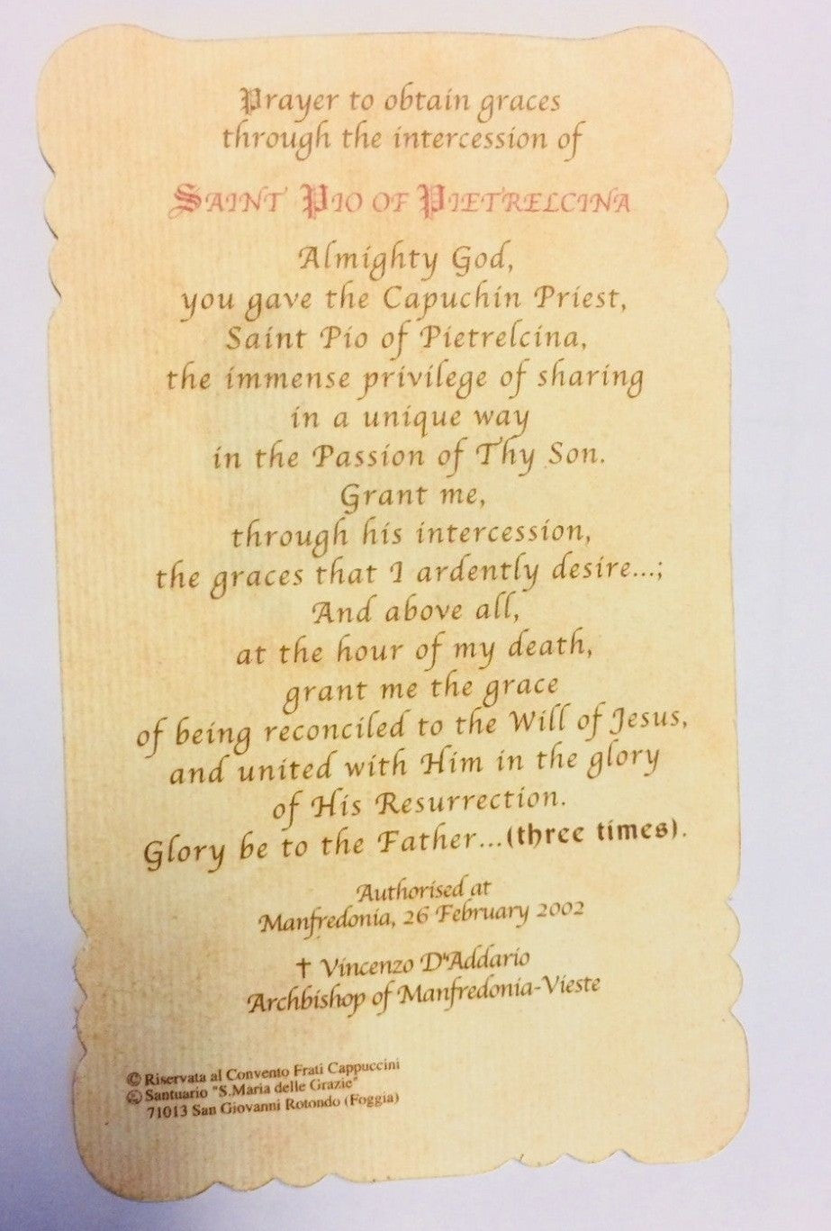 Padre Pio scalloped prayer card from San Giovanni Italy, Christian holy card featuring religious imagery and spiritual significance.