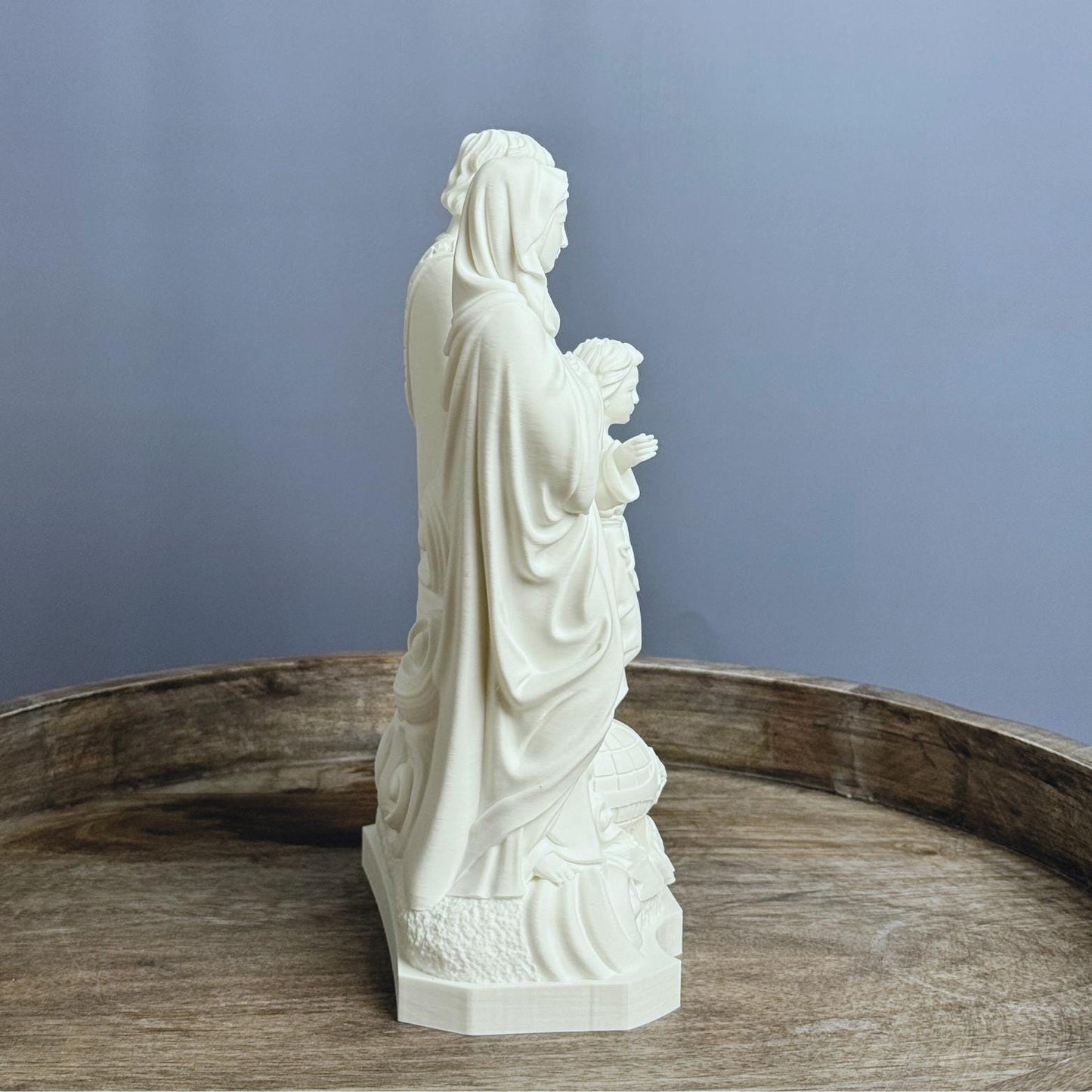 Holy Family Statue - Journeys of Faith