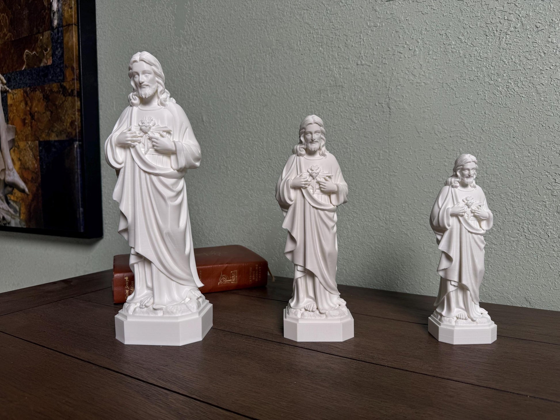 Sacred Heart of Jesus Statue - Journeys of Faith