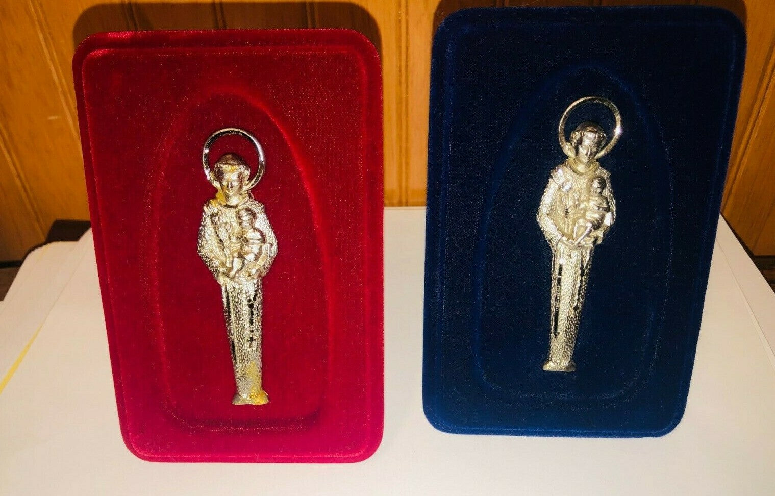 Saint Anthony of Padua Engraved Pewter, Blue or Red Velvet Frame ,New from Italy - Journeys of Faith
