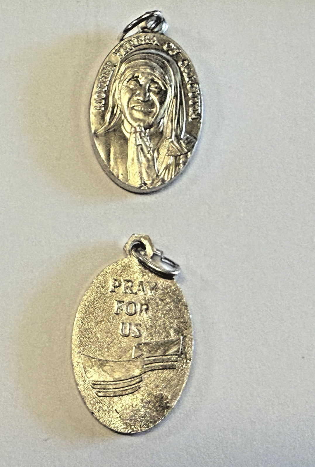 Saint Mother Teresa of Calcutta Medal, New  #MD-53 - Journeys of Faith