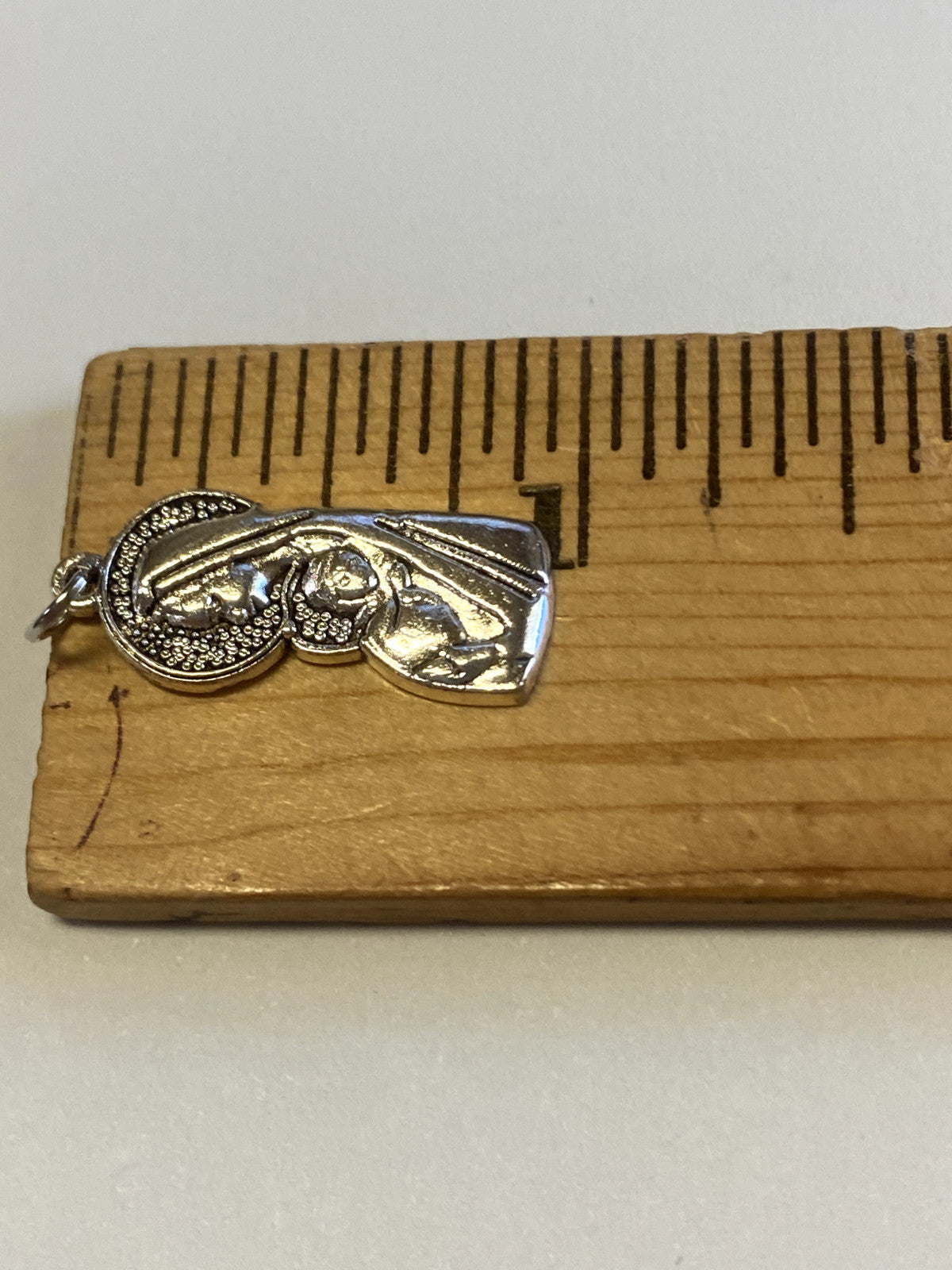 Blessed Mother with Child  1" Devotional Charm, New - Journeys of Faith