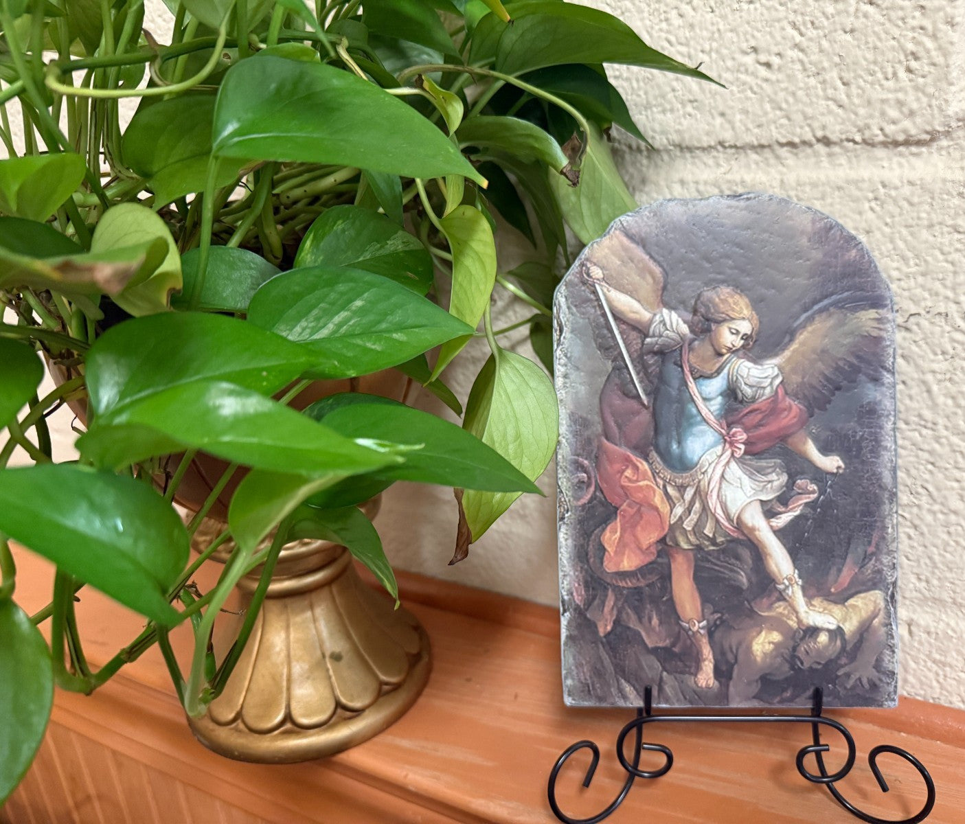 Saint Michael 8.5" Arched Tile Plaque with metal easel, New #AB-431-R2