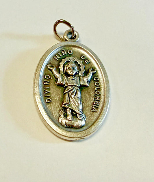 Divino Nino  Silvertone Medal, New #MD-102 - Journeys of Faith