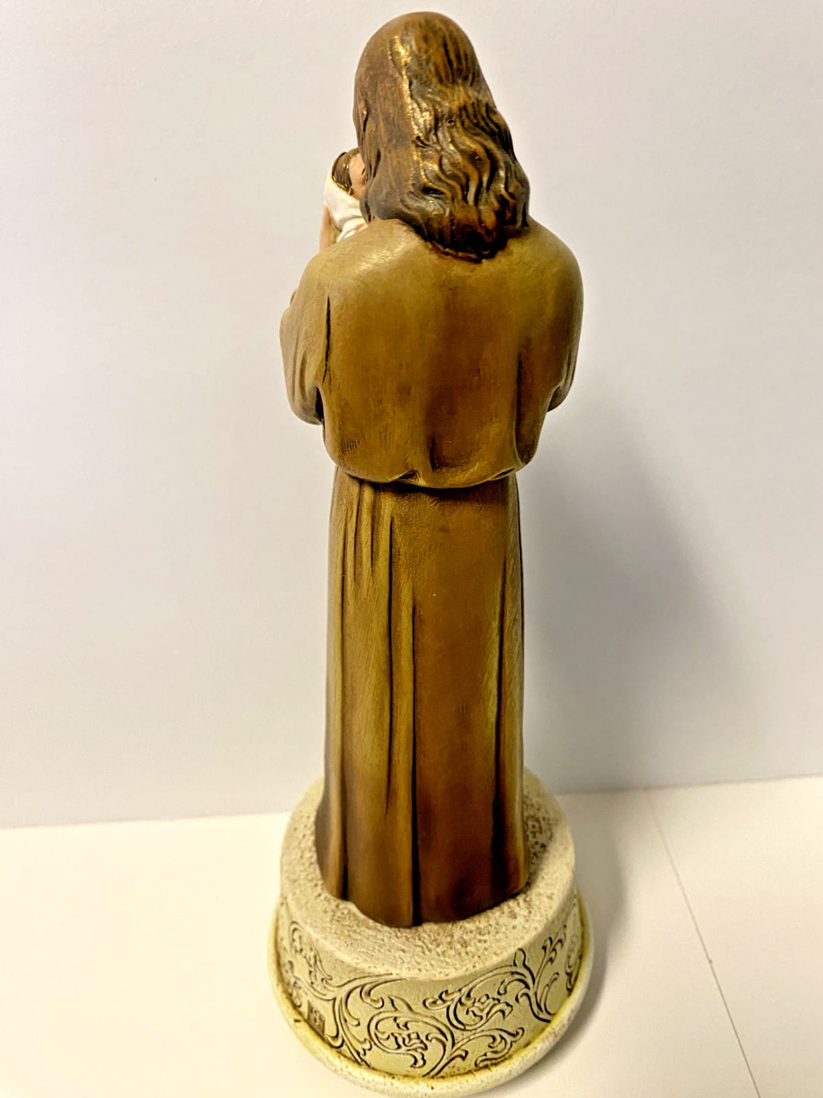 Journeys of Faith Jesus Loves Me musical figurine, 8.75-inch Christian statue with religious design and detailed craftsmanship.