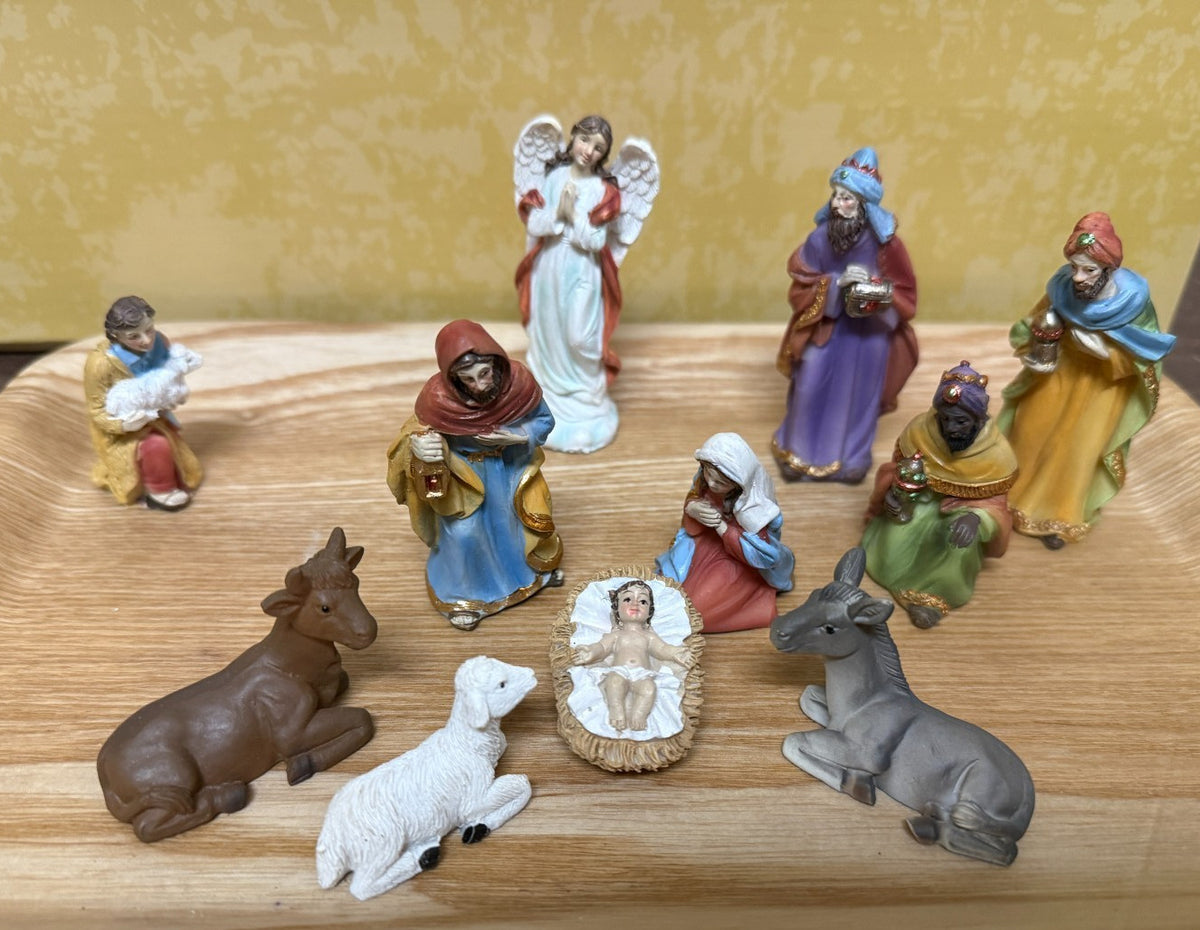 11pc Nativity Scene, Small Figurines, New #Gftshp-233
