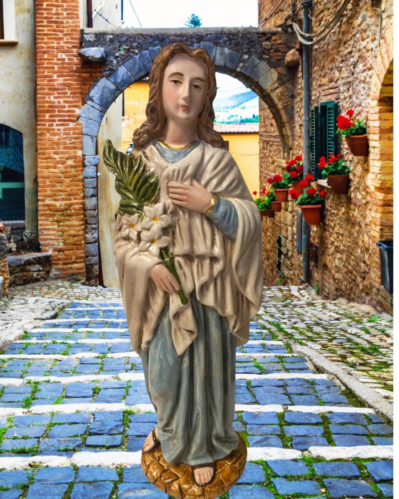 Saint Maria Goretti 9.5" Statue, New from Colombia #L023/966 - Journeys of Faith