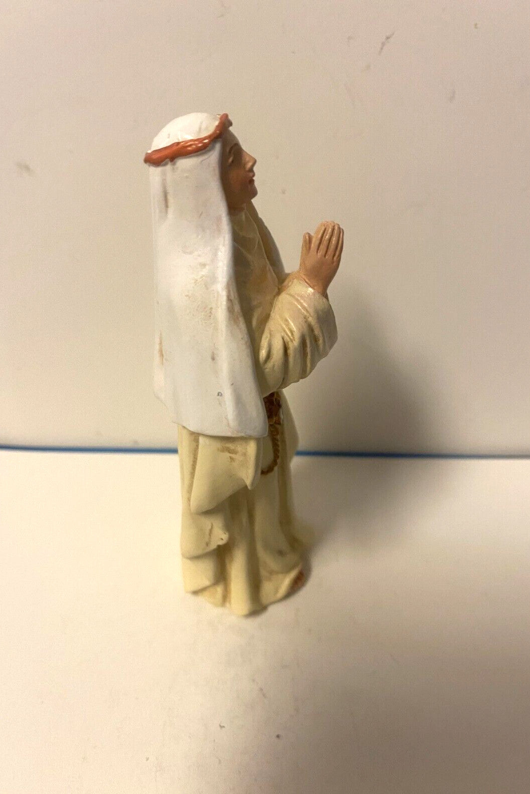 Small Saint Catherine of Siena statue, 3.75 inches, with prayer card, from Bob and Penny Lord, featuring religious Christian figure.