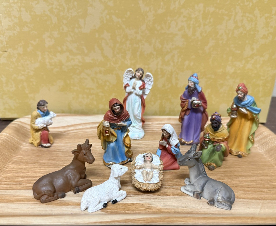 11pc Nativity Scene, Small Figurines, New #Gftshp-233