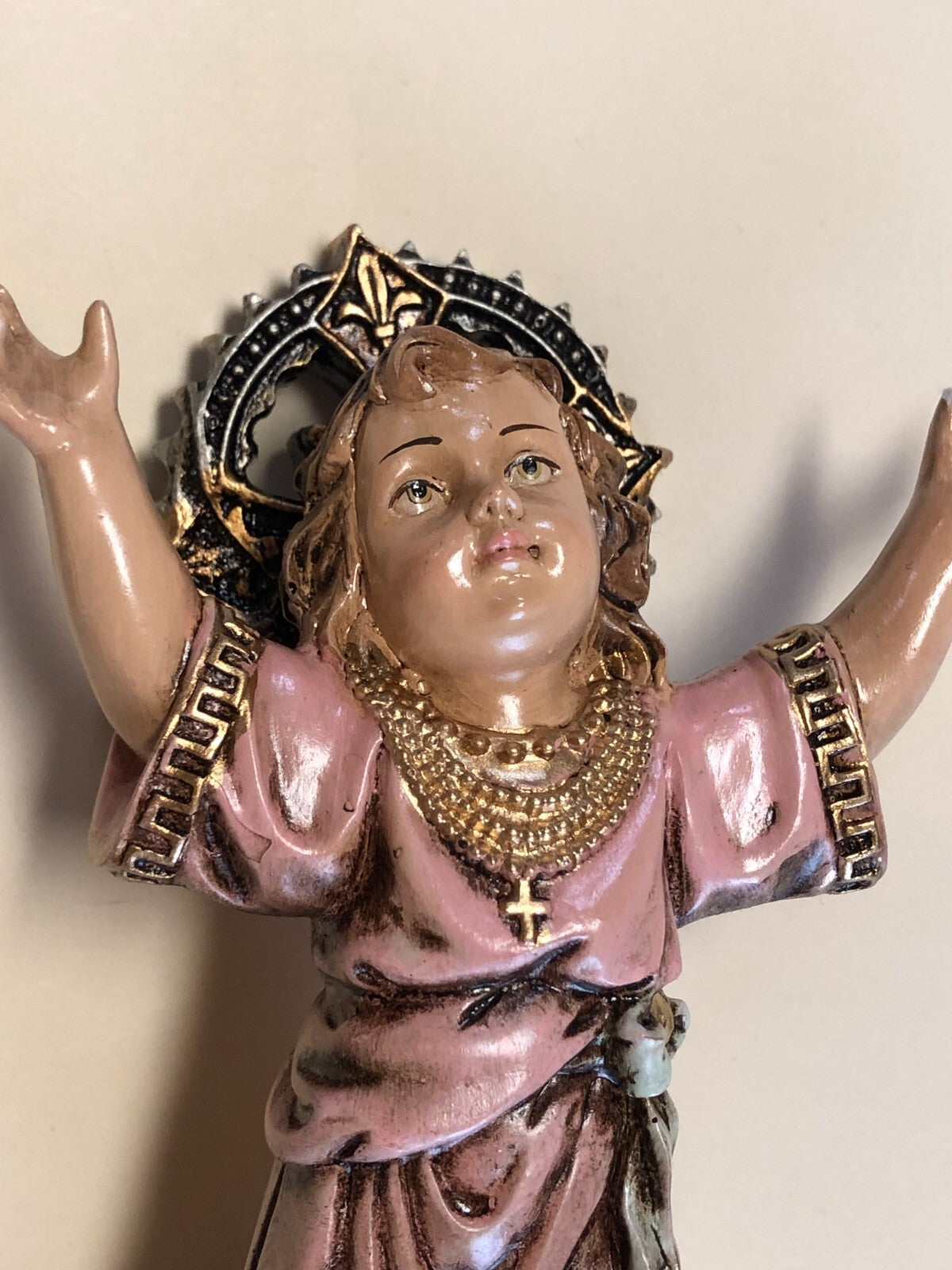 8-inch Divino Niño religious statue from Colombia, depicting the Christian figure with detailed craftsmanship and vibrant colors.