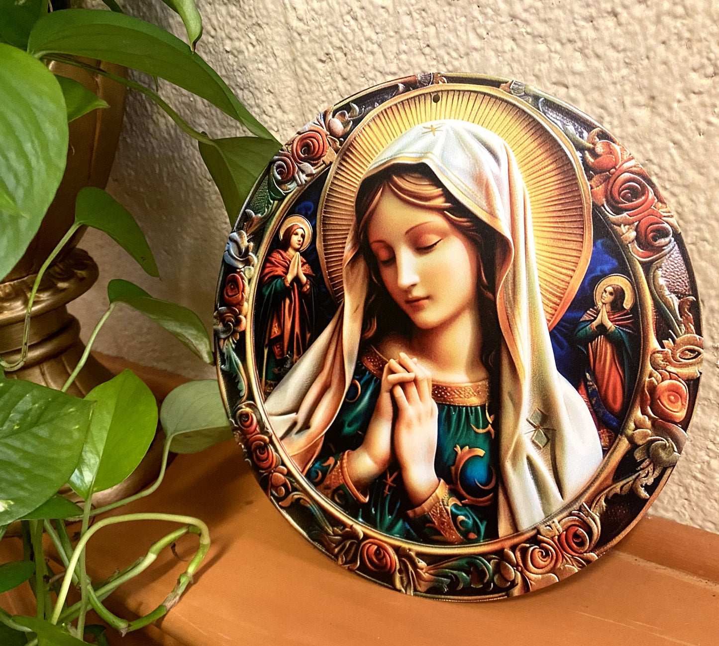 Blessed Virgin Mary Icon Style Aluminum 8" Round Image, New #ALM-010-gftshp