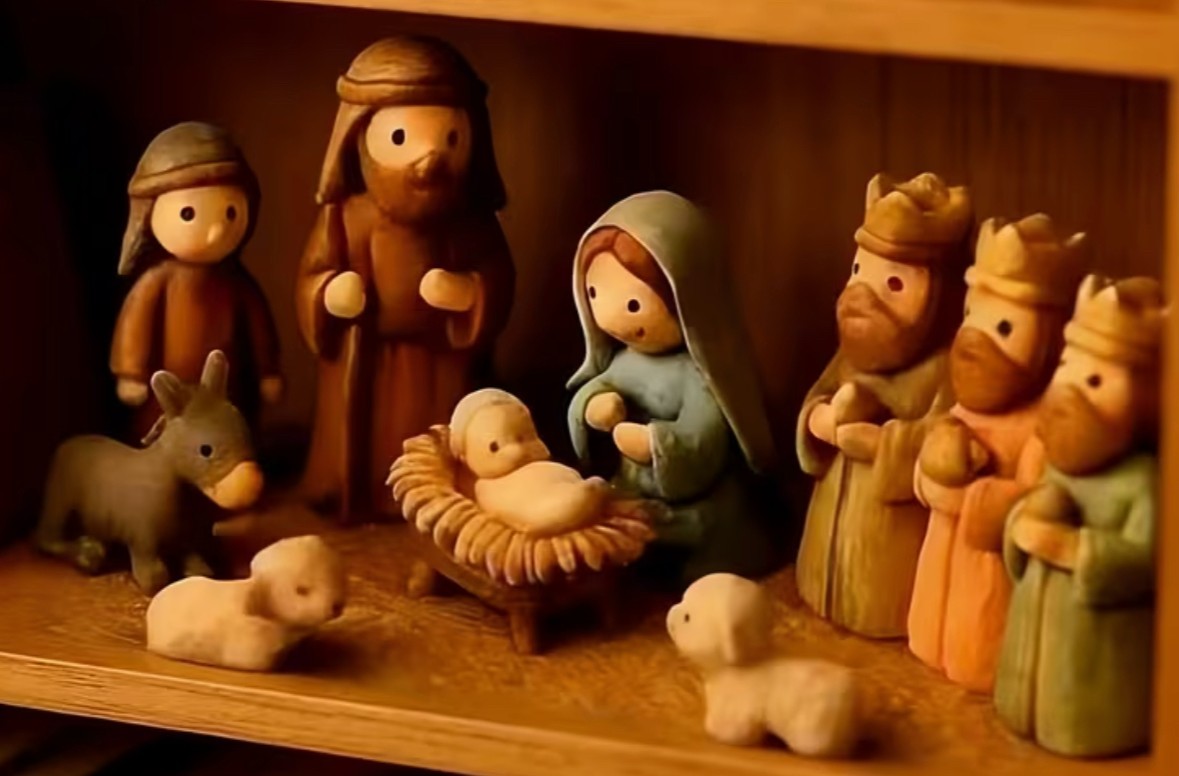 Children's 10 pc Miniature Nativity Scene,  Handmade, New #Gftshp-91