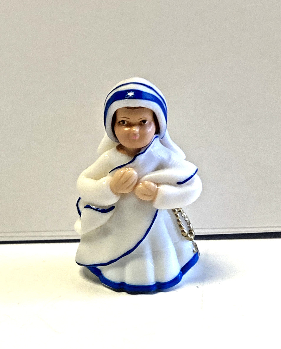Miniature Saint Mother Teresa of Calcutta statue, 1.75 inches, Christian collectible from Colombia, by Bob and Penny Lord.