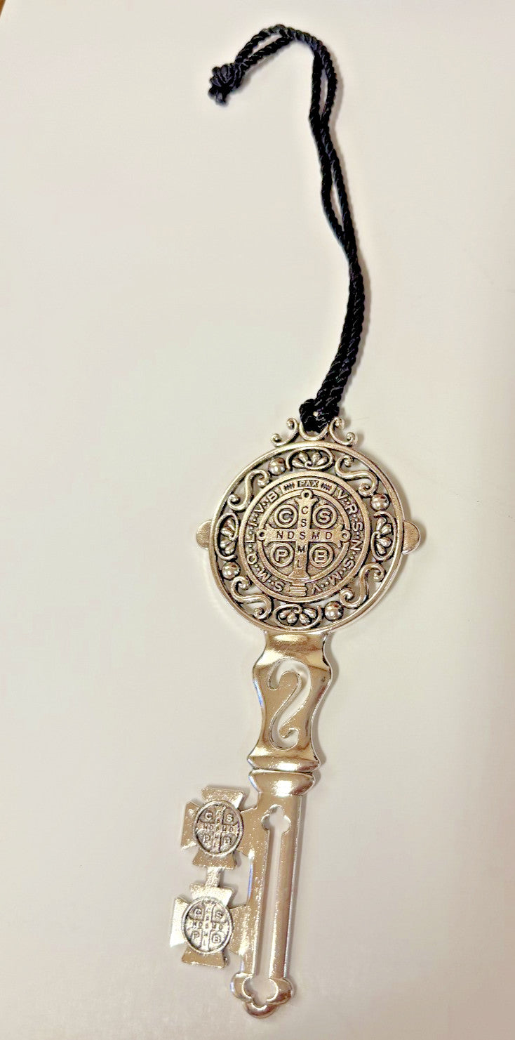 Saint Benedict Medal Large Key Hanger, New #AB-044 - Journeys of Faith