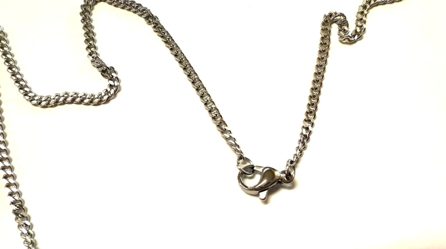 20-inch stainless steel curb chain necklace by Berkander, fashion jewelry, close-up view showing links and polished finish