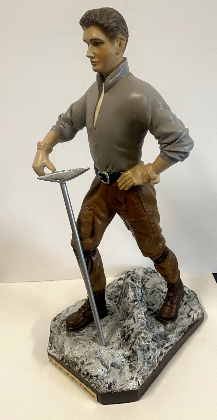 Blessed Pier Giorgio 11.5" hand painted statue,  New from Colombia #F009 - Journeys of Faith