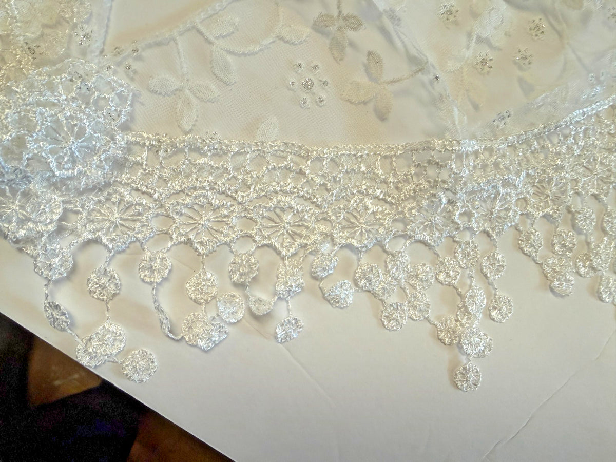 Women's  White Lace with white accents, Church Veil, New #AB-455-R2