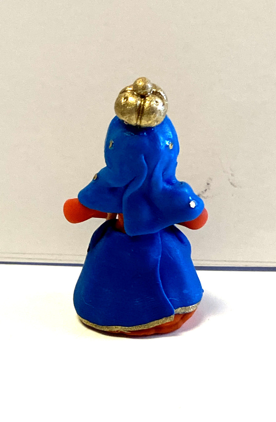 Miniature Our Lady of the Milk statue, 1.78 inches, religious Christian collectible figure from Colombia by Bob and Penny Lord