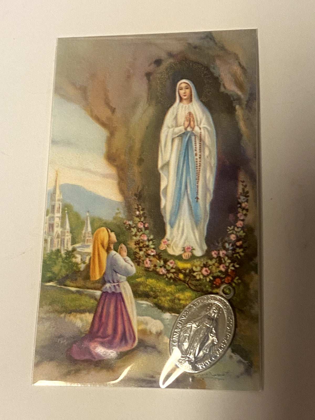 Our Lady of Lourdes & St Bernadette Image Card + Medal, New  #GFTSHP - Bob and Penny Lord