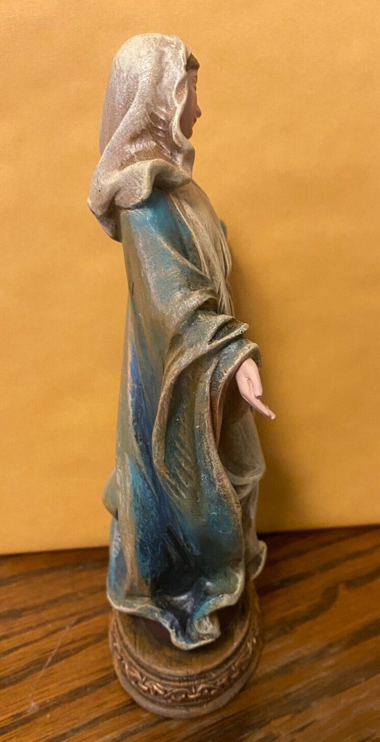 6-inch Our Lady of Grace statue by Bob and Penny Lord, depicting a serene religious figure for Christian collectibles.
