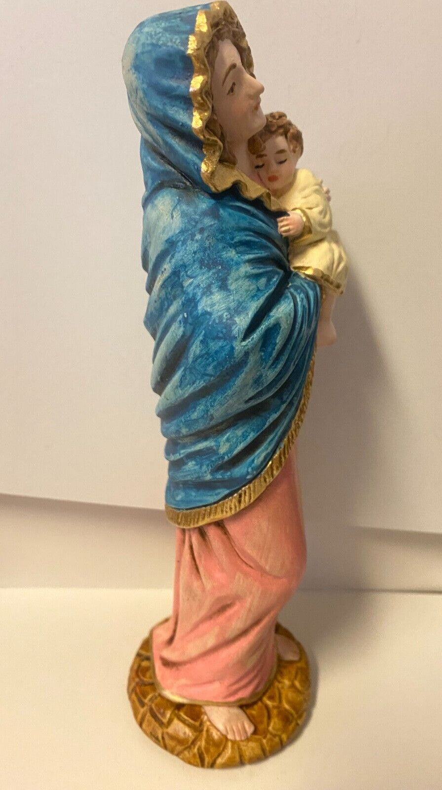 8-inch Bl Mother & Child Jesus Madonna of the Streets statue by Bob and Penny Lord, depicting religious figures in detailed craftsmanship.