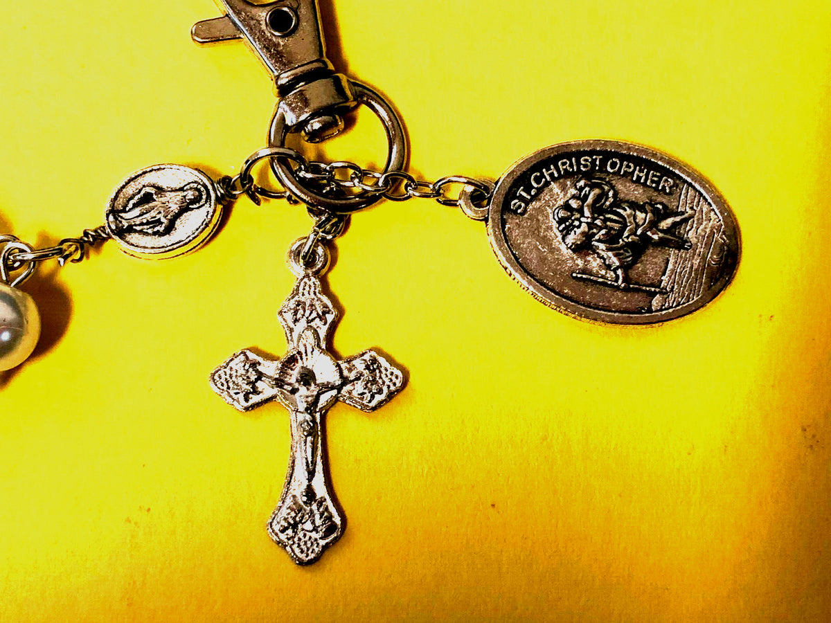 Saint Christopher Faux Pearls 1 decade Rosary Clip + Prayer Card, New ,#MD-047