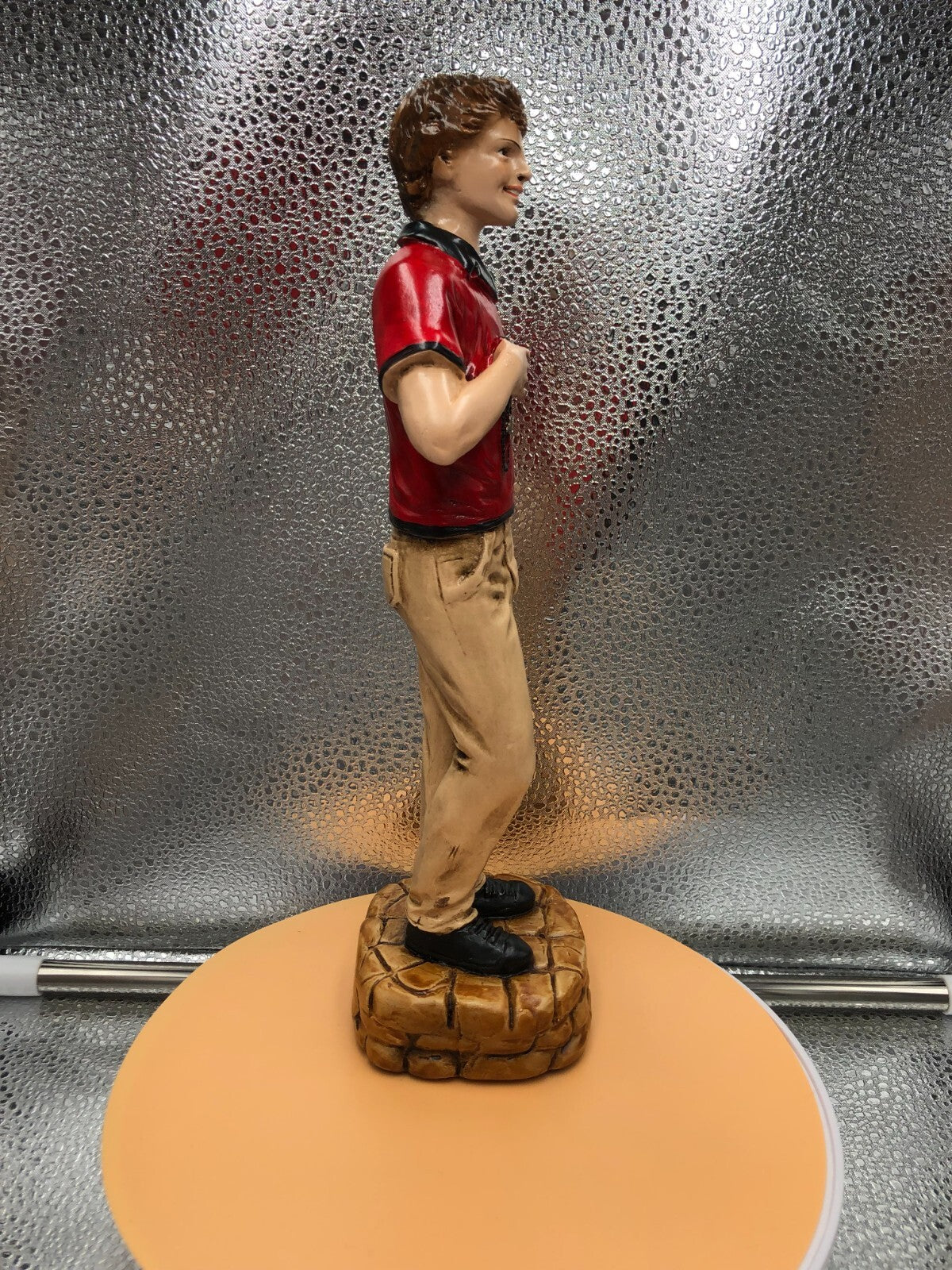 St Carlo Acutis Eucharist statue, 10.5-inch religious figure from Colombia, depicting the saint with detailed features and attire