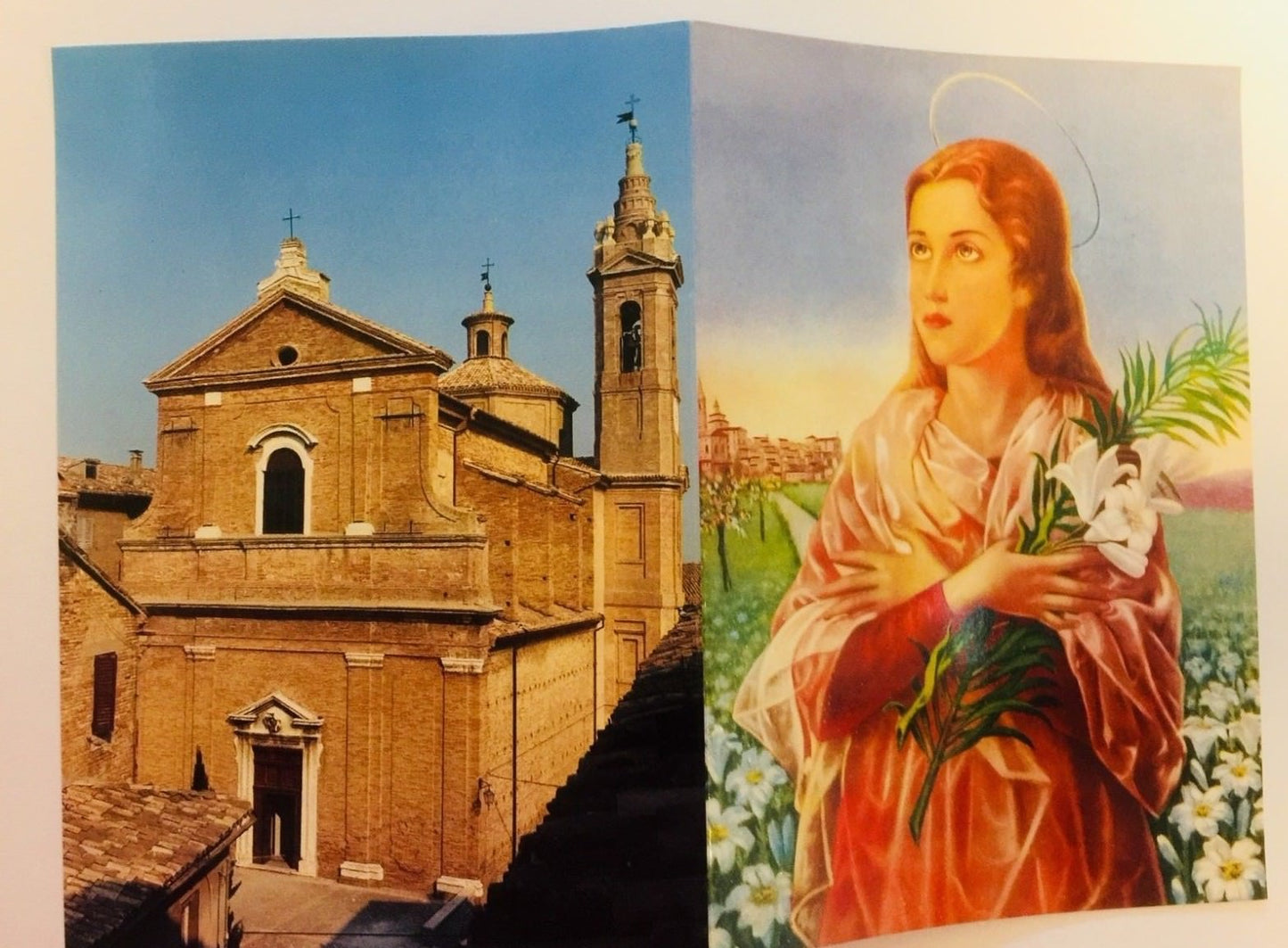 Saint Maria Goretti bio folder by Bob and Penny Lord, featuring religious prints and images, new from Italy.