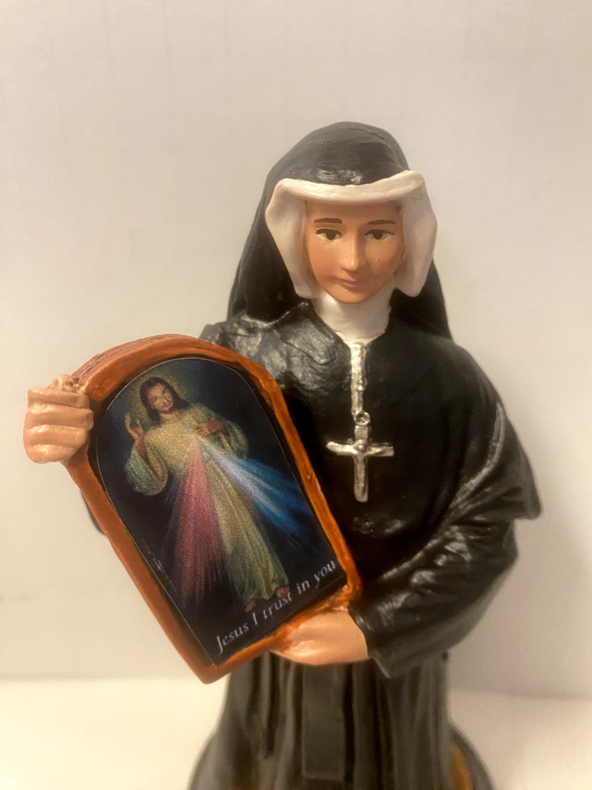Saint Sister Faustina 7.5" Statue, New from Colombia #L001