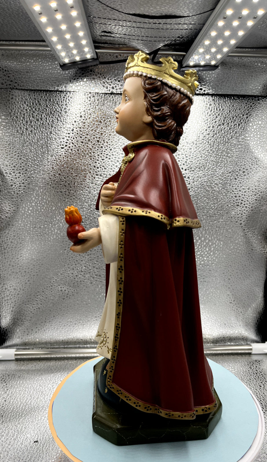 Divine  Child Jesus "King of Love" 14" Statue , New from Colombia #F-011
