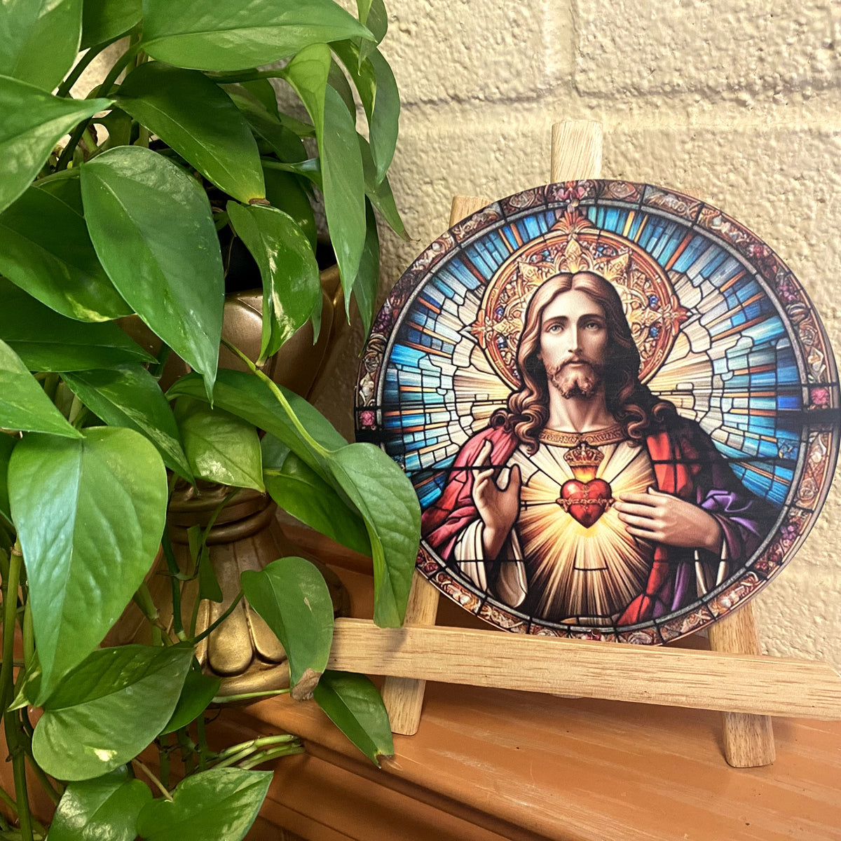Aluminum 8-inch round Sacred Heart of Jesus religious image by Bob and Penny Lord, featuring detailed Christian spiritual artwork.