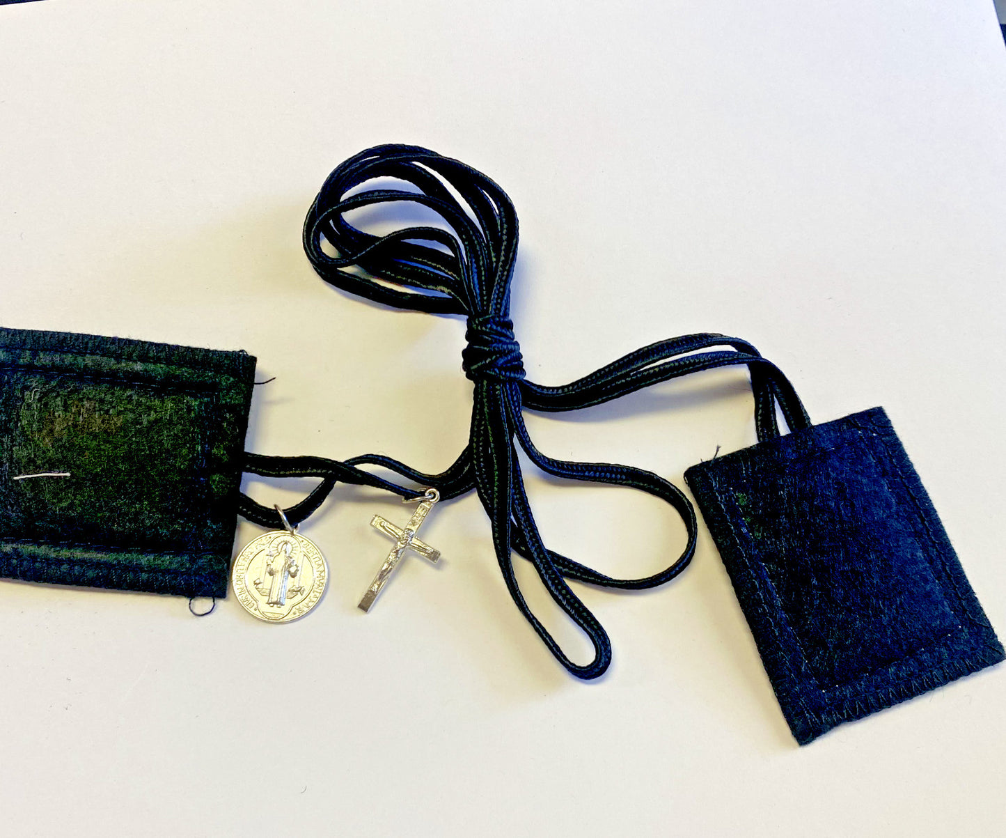 Seven Sorrow of Mary Brown Scapular with 2 charms, New #MD-043