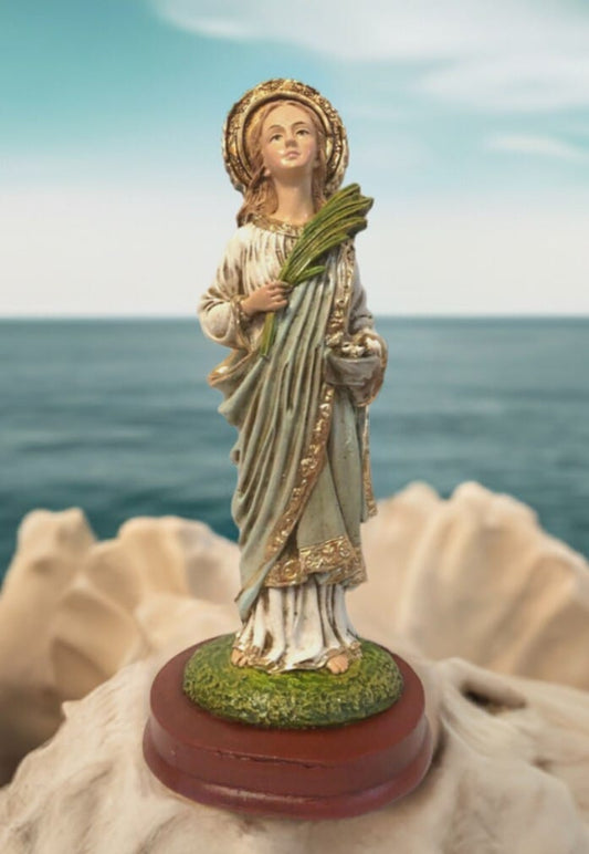 Saint Lucy Hand Painted 8 Inch Statue from Colombia Resin Plaster Bob and Penny Lord Journeys of Faith Collectibles:Religion & Spirituality:Christianity:Statues & Figures