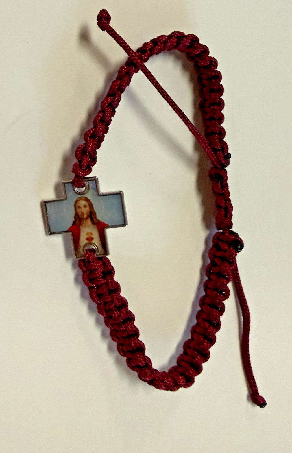 Sacred Heart of Jesus Cord Bracelet, New #Gftshp-139 - Journeys of Faith