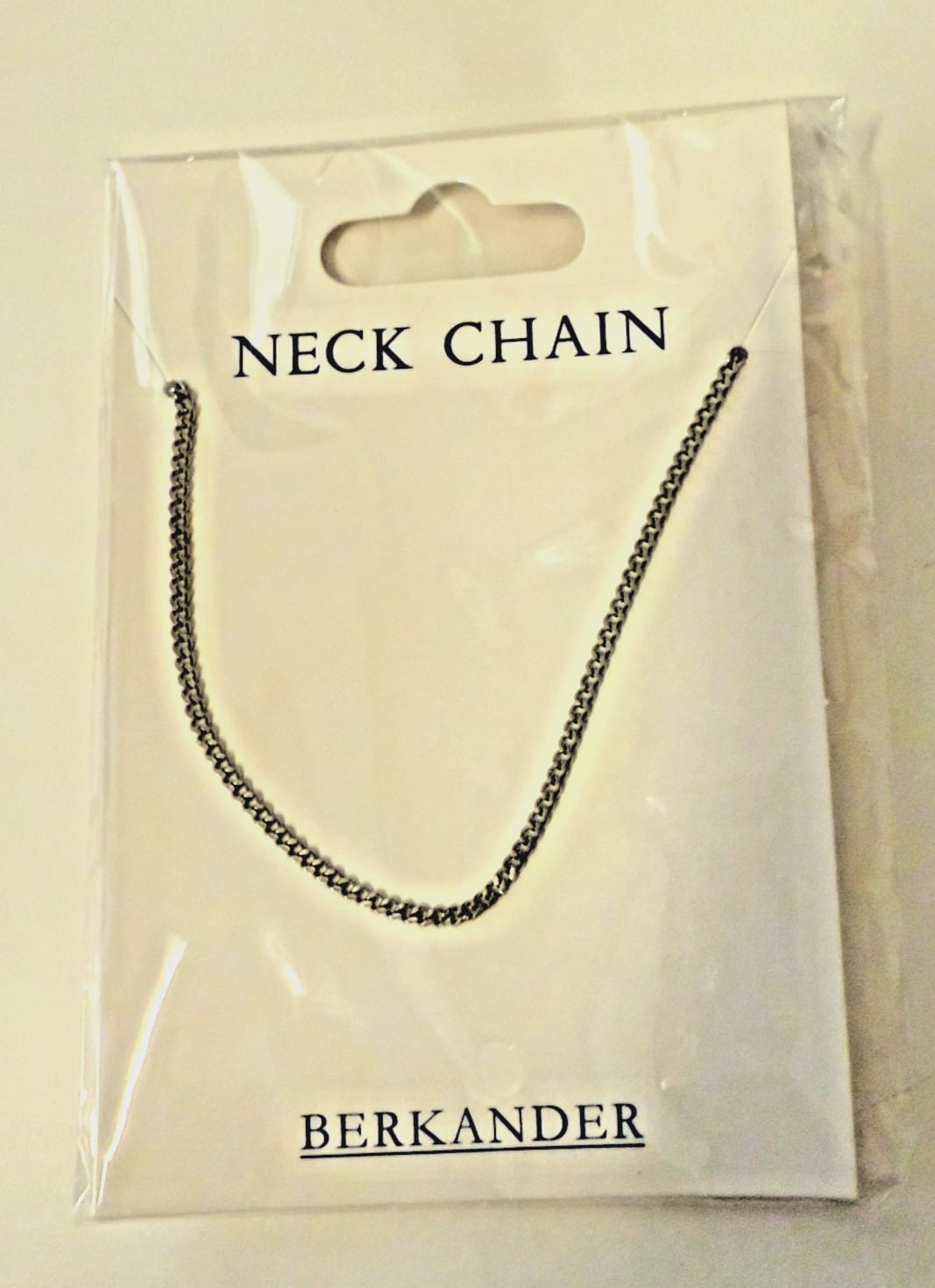 Berkander 20-inch curb stainless steel chain necklace, fashion jewelry accessory with a sleek, polished design.