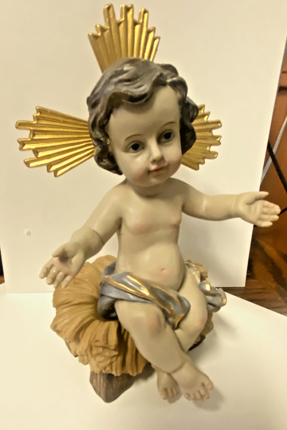 Sitting Infant Jesus in the manger 7"  Statue, New #AB-181