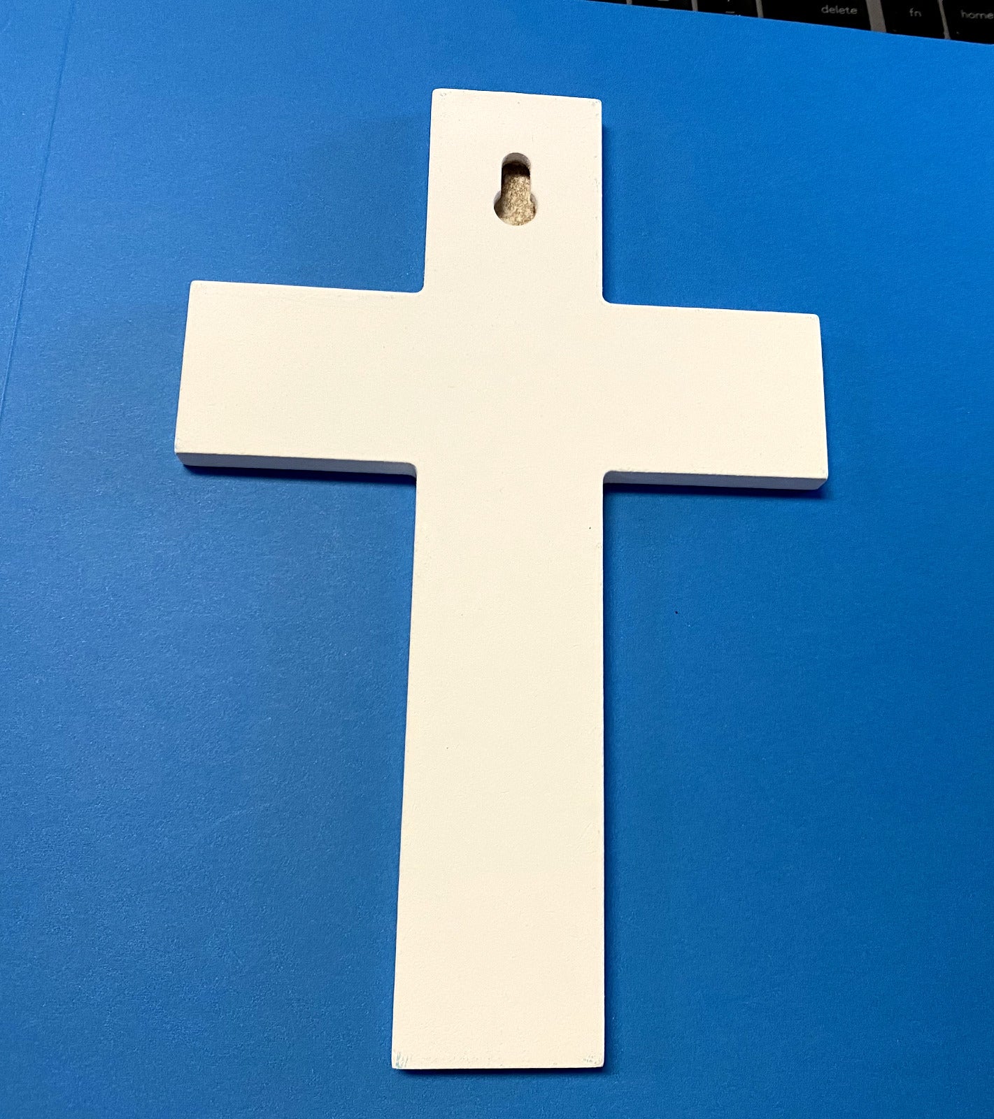 White Wood 8" Wall Cross, "Grateful,Thankful & Truly Blessed" , New #AB-020 - Bob and Penny Lord